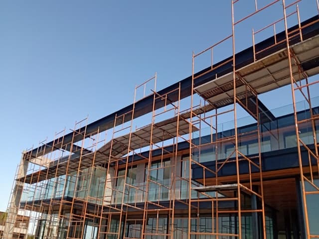 Andaimes Fachadeiros